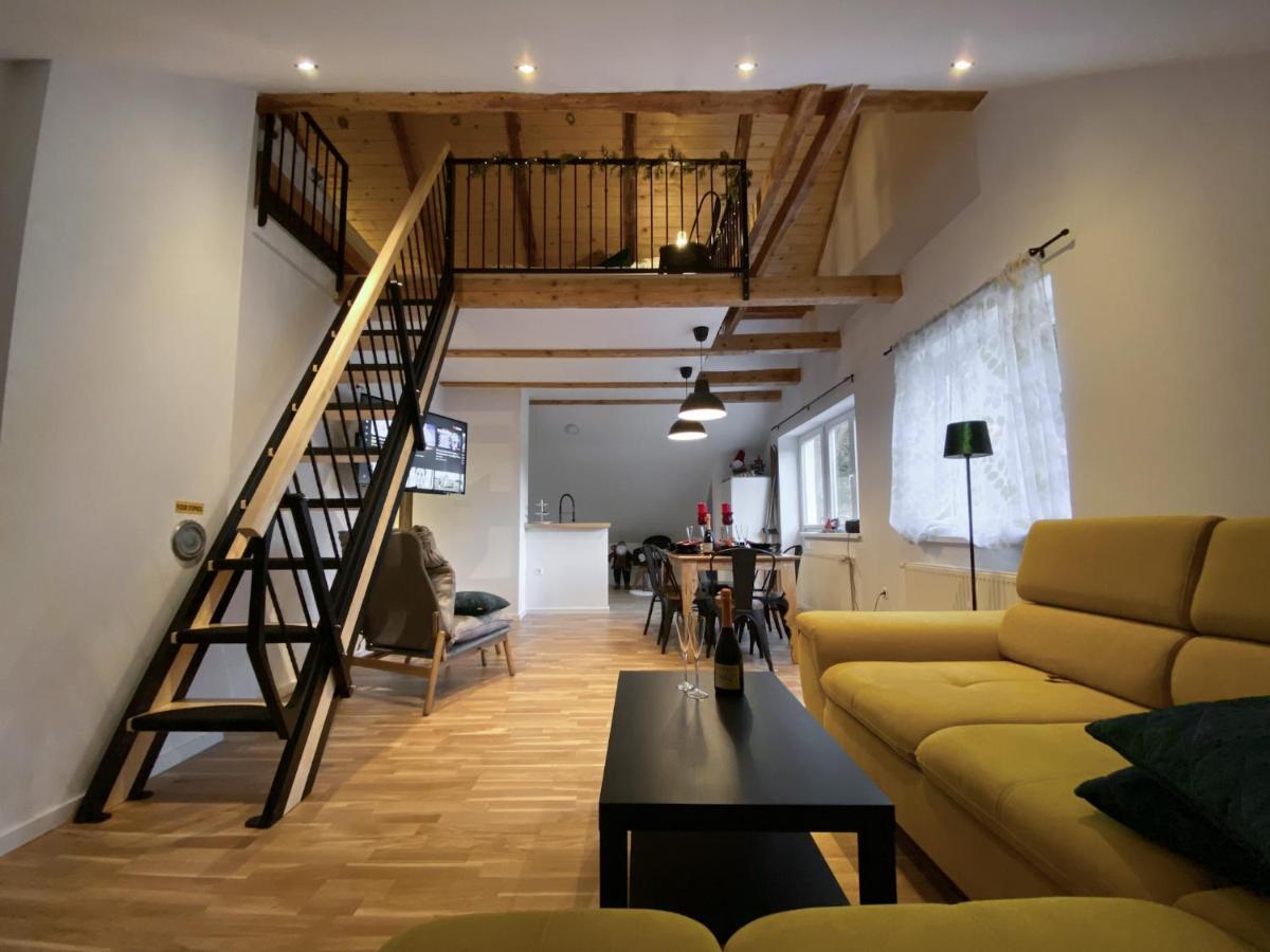Gozdni Raj Rogla Apartment *